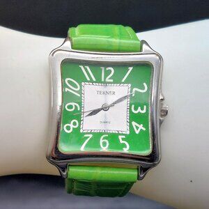 Bijoux Terner Women's Green Watch With Square Face and New Battery 4413